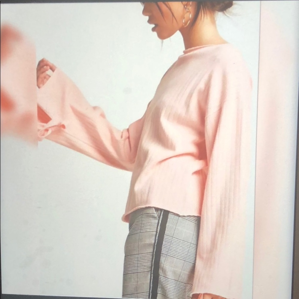pink ribbed long sleeve Sweater